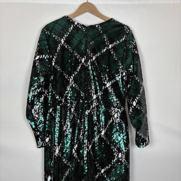 ELOQUII Plus Size Fully Sequined Plaid Wrap Holiday Dress Size: 16 |Worn by Loni - Picture 8 of 9